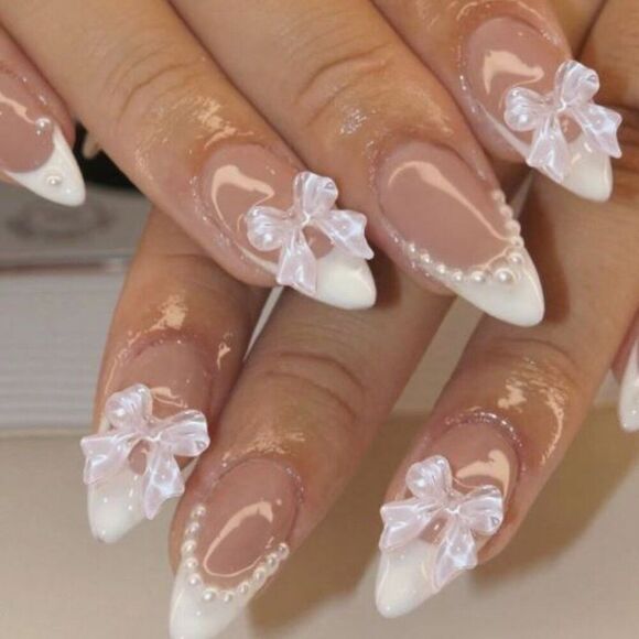 NWT, Almond French & Bowknot Pearl Detail Press On Nail Set - Picture 1 of 2